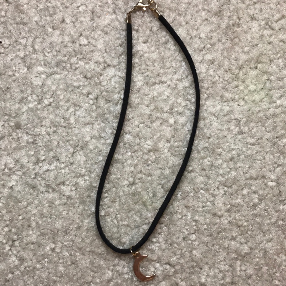 black moon choker